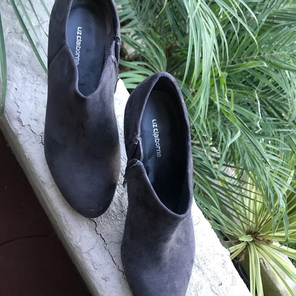 Liz clairbone 6 1/2 shirt boots - Picture 2 of 4